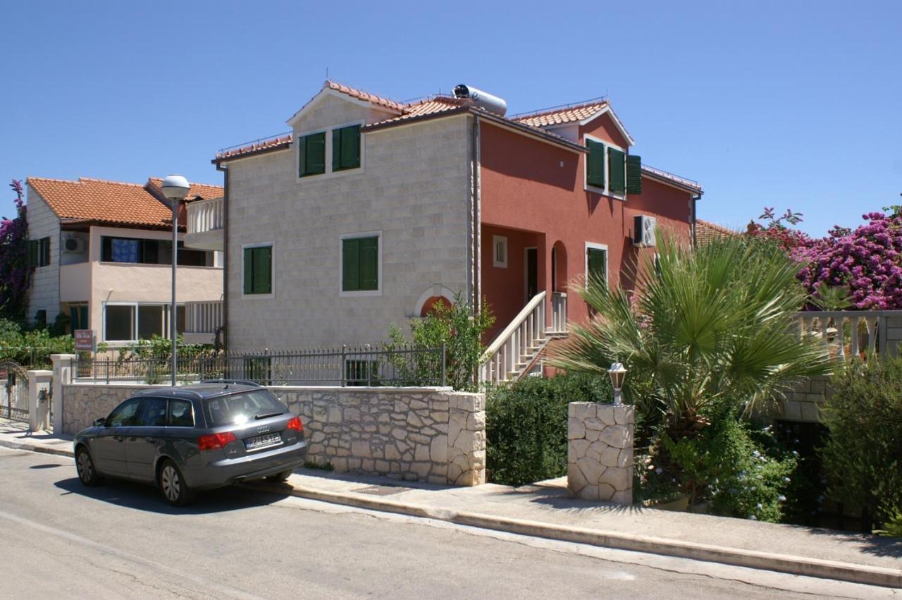 Apartments By The Sea Supetar, Brac - 4274 Ngoại thất bức ảnh