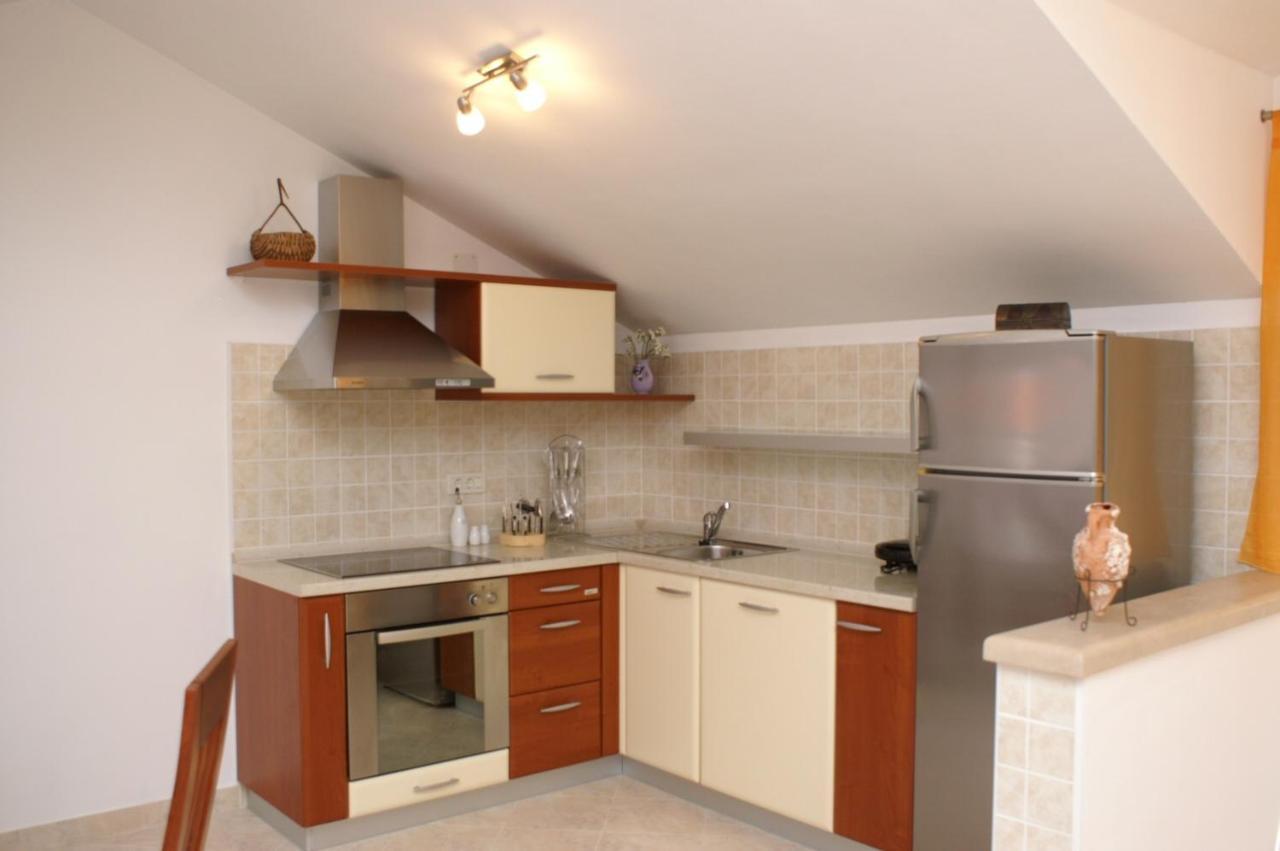 Apartments By The Sea Supetar, Brac - 4274 Ngoại thất bức ảnh