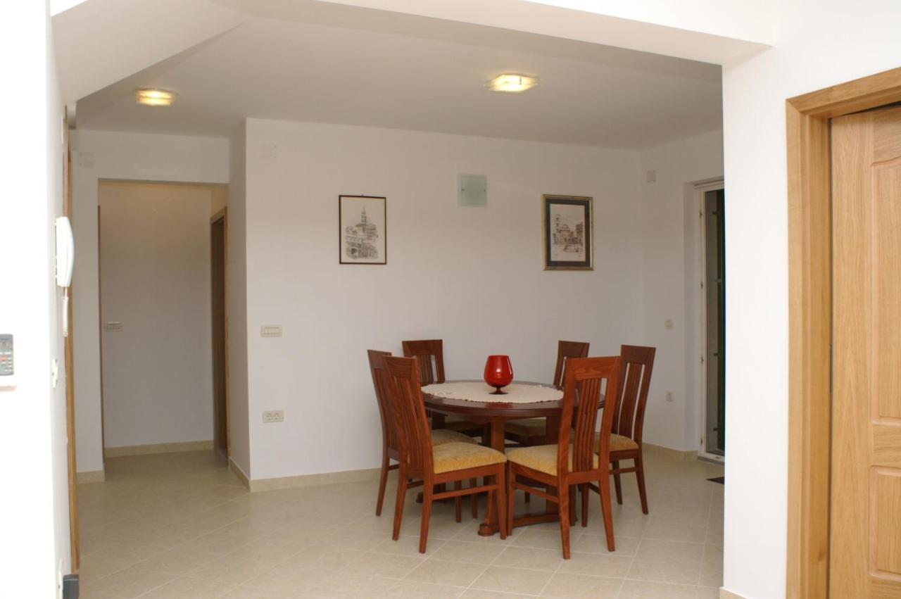 Apartments By The Sea Supetar, Brac - 4274 Ngoại thất bức ảnh