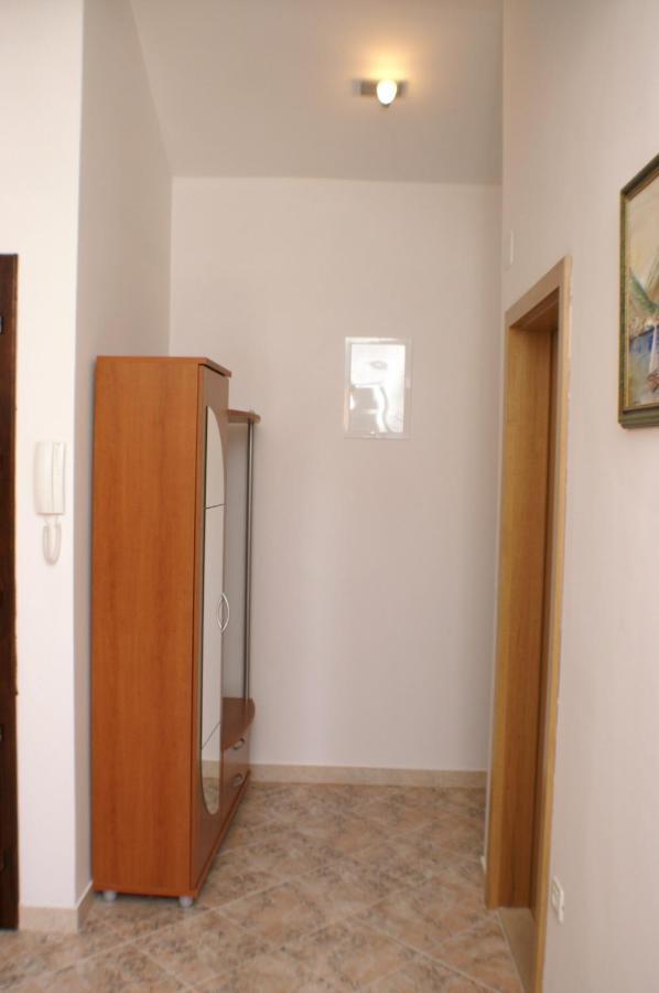 Apartments By The Sea Supetar, Brac - 4274 Ngoại thất bức ảnh