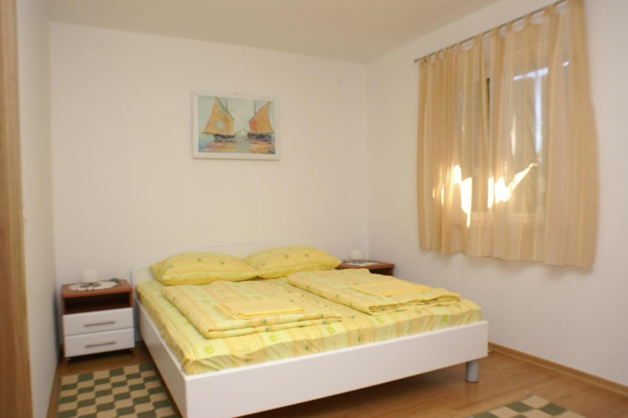 Apartments By The Sea Supetar, Brac - 4274 Ngoại thất bức ảnh